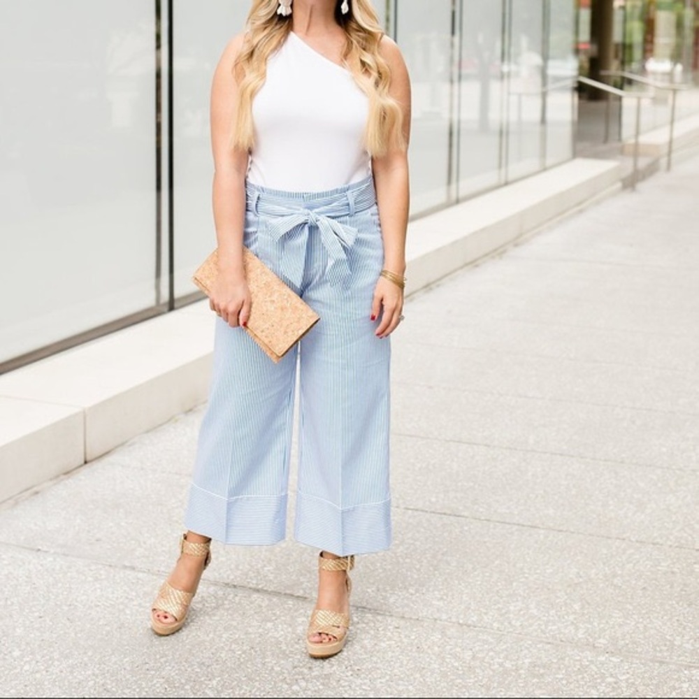 Banana Republic Wide Leg Cropped Trousers